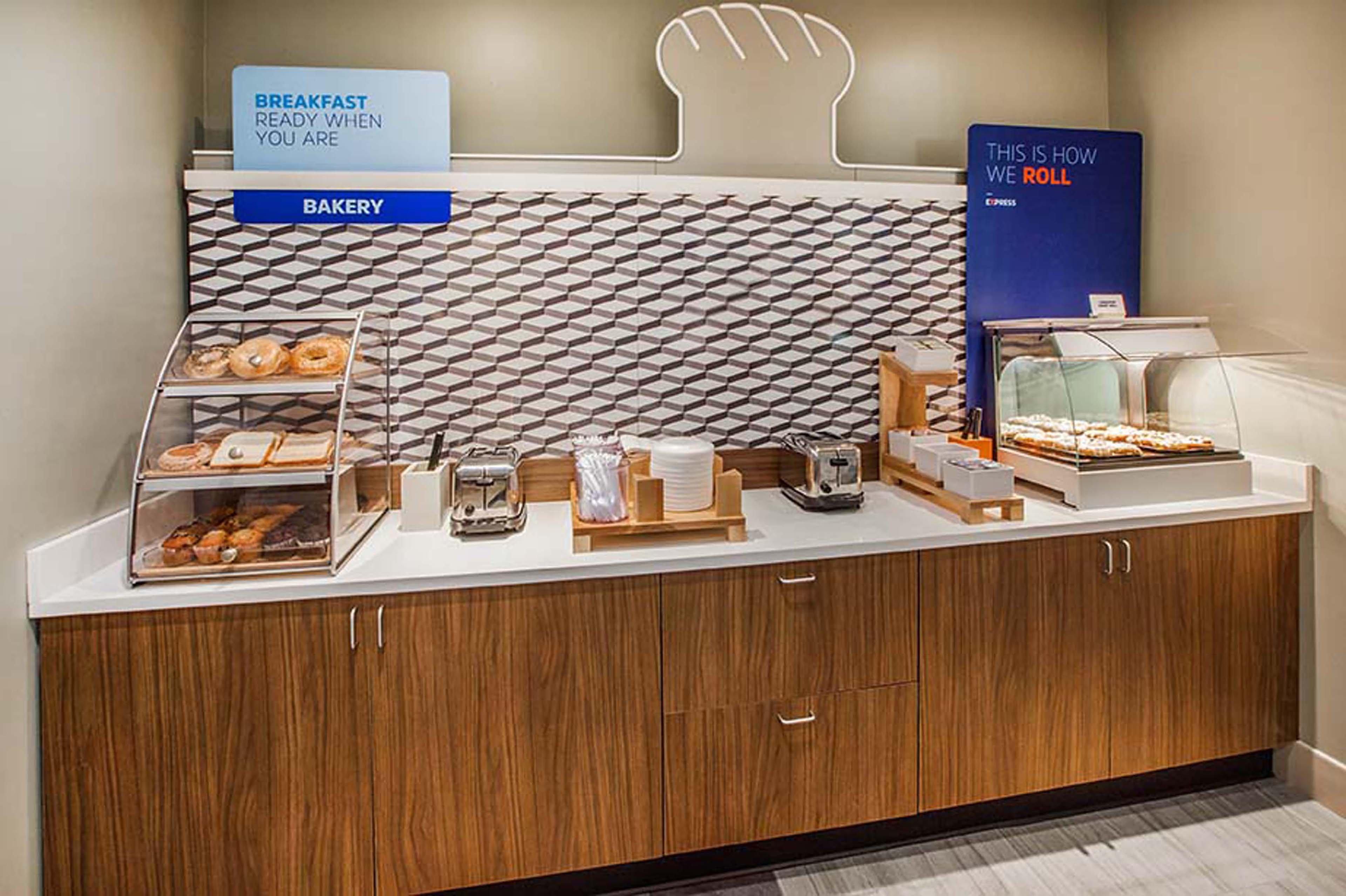 Holiday Inn Express & Suites Globe By Ihg Buitenkant foto
