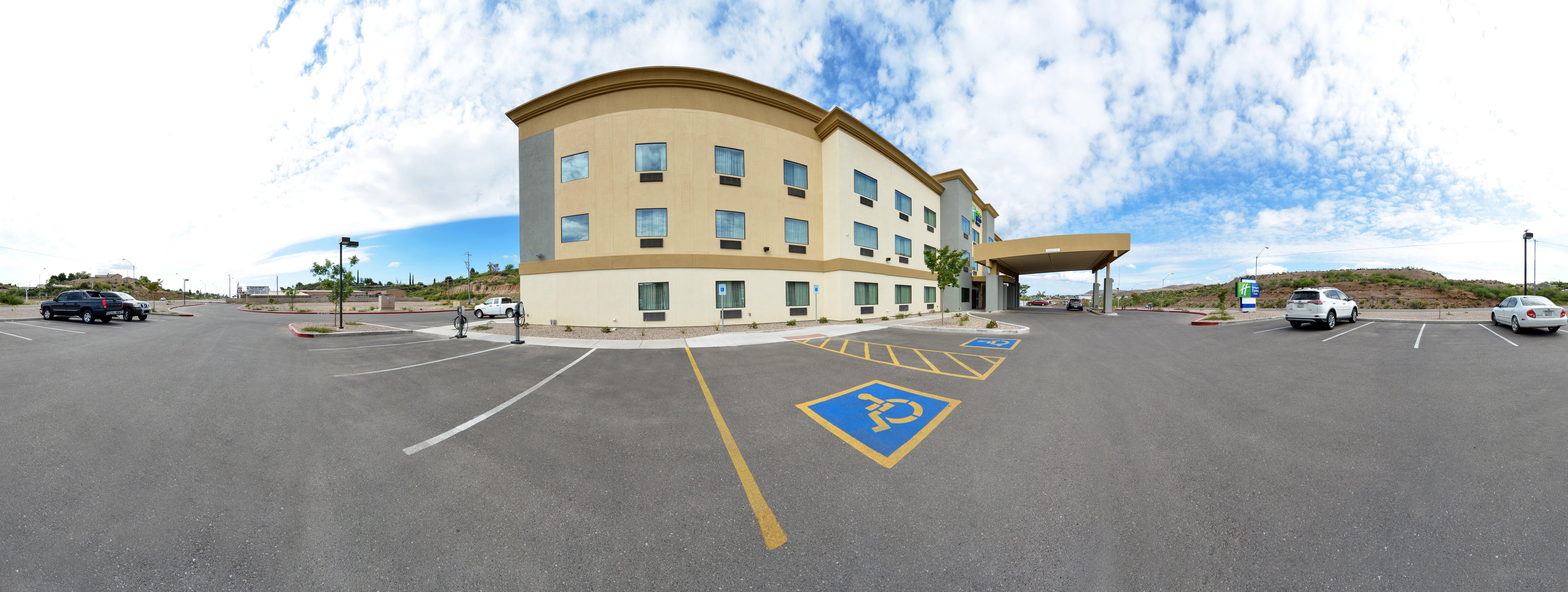 Holiday Inn Express & Suites Globe By Ihg Buitenkant foto